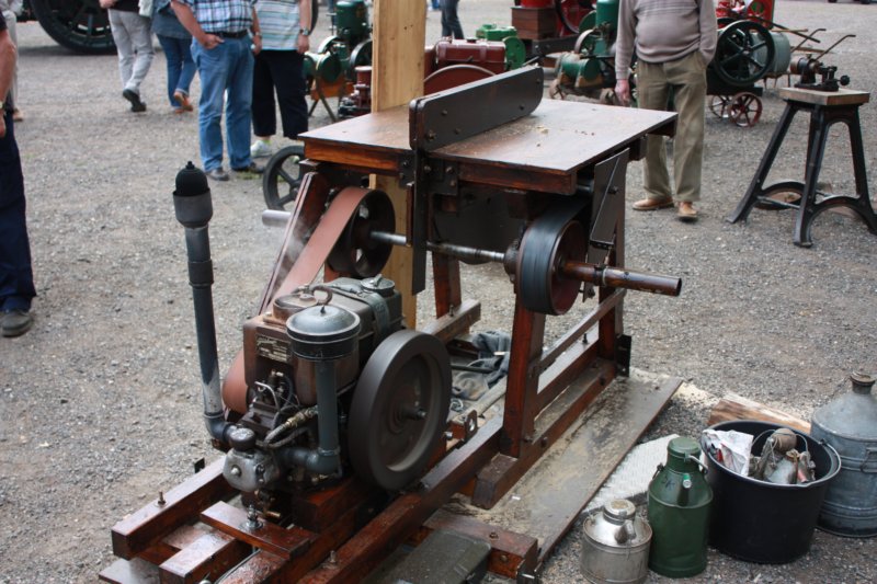 aguilderstationerymotor.jpg
